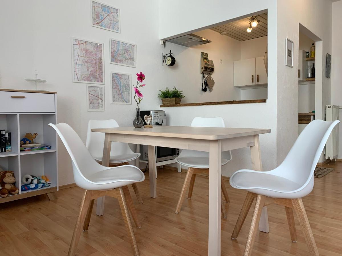 Helle Wohnung In Top-Lage, Hasselbachplatz - Altstadt, W-Lan, 4 Schlafplaetze 马格德堡 外观 照片